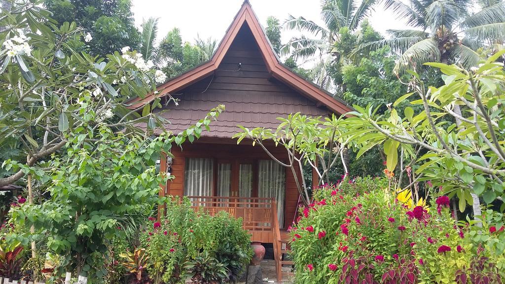 Khoo Villa Senggigi Exterior foto